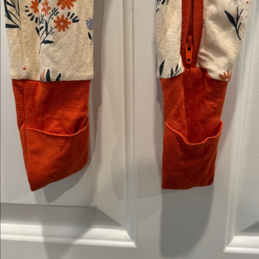 Angel Dear footie zip pajama with floral in yellow and orange - Picture 4 of 8